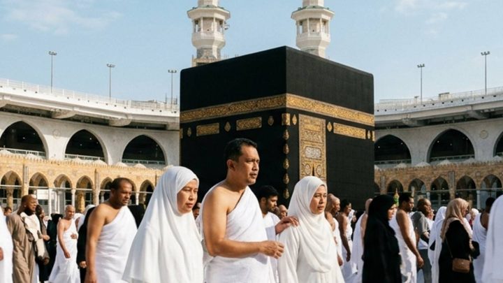 Daftar Umroh Kini Bisa via Online, Lebih Jelas Soal Syarat dan Biaya